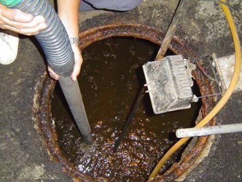 新竹镇隔油池清理